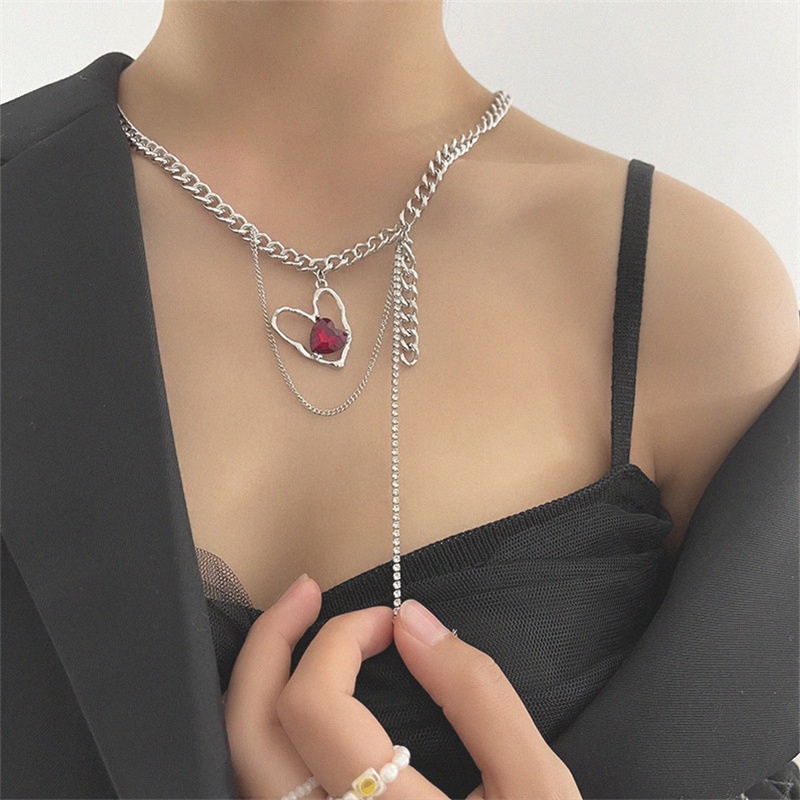 Rock Hot Sweetheart High-End Peach Heart Permata Kalung Manis Keren Ringan Desain Mewah Rantai Klavikula Anting Berlebihan