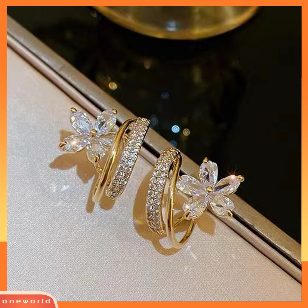 [WOD] 1pasang Anting Leaverback Berlian Imitasi Mengkilap High-end Bentuk Bunga Melengkung Huggie Earrings Aksesori Wanita