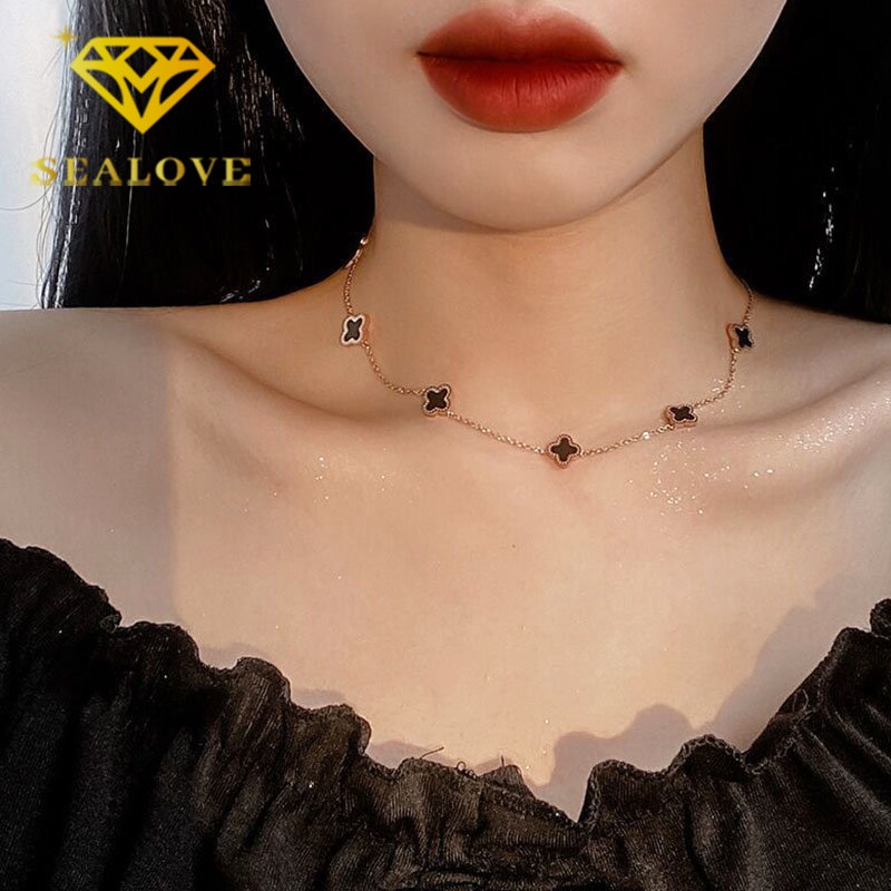 Kalung Titanium Anti Karat Bunga Hitam Keberuntungan Cantik  Emas 18K Korea Aksesoris Wanita Perhiasan