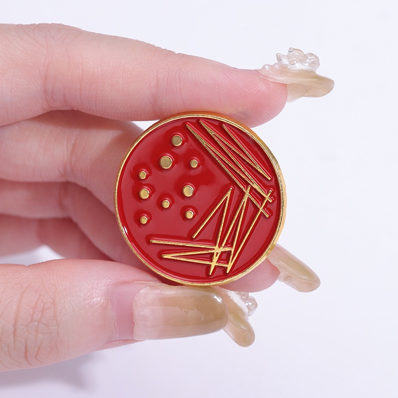 Mikroskop Kreatif Petri Dish Enamel Pin Kartun Ilmu Medis Bros Kerah Lencana Biologi Perhiasan Hadiah Untuk Anak-Anak Teman