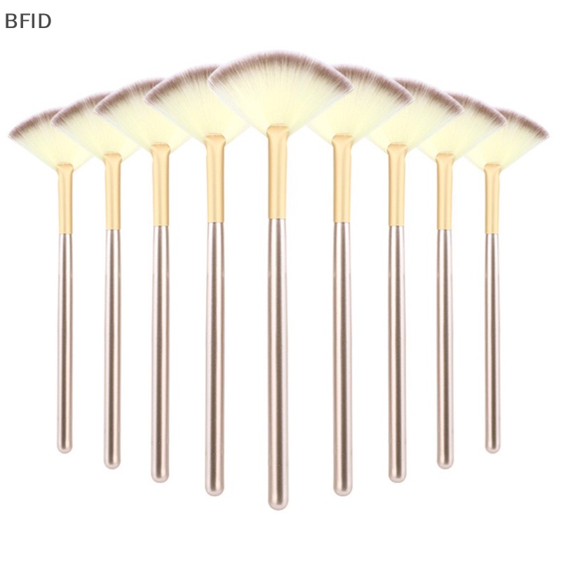 [BFID] 3pcs Fan Brushes Sikat Wajah Brush Makeup Lembut Aplikator Kosmetik [ID]