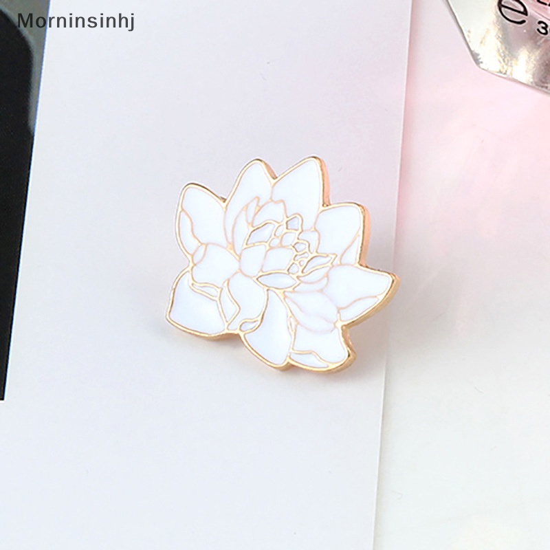 Mornin Buddhism White Lotus Flower Enamel Pin Bunga Tanaman Bros Denim Coat Ransel Lapel Pin Pria Wanita Lencana Jepang Perhiasan Hadiah Syal Kancing id