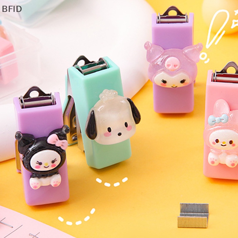 [BFID] Kartun Lucu Mini Stapler Set Kawaii Portable Stapler Dokumen Kantor Siswa Test Pengikat Kertas Perlengkapan Kantor Sekolah Mainan Anak Perempuan [ID]