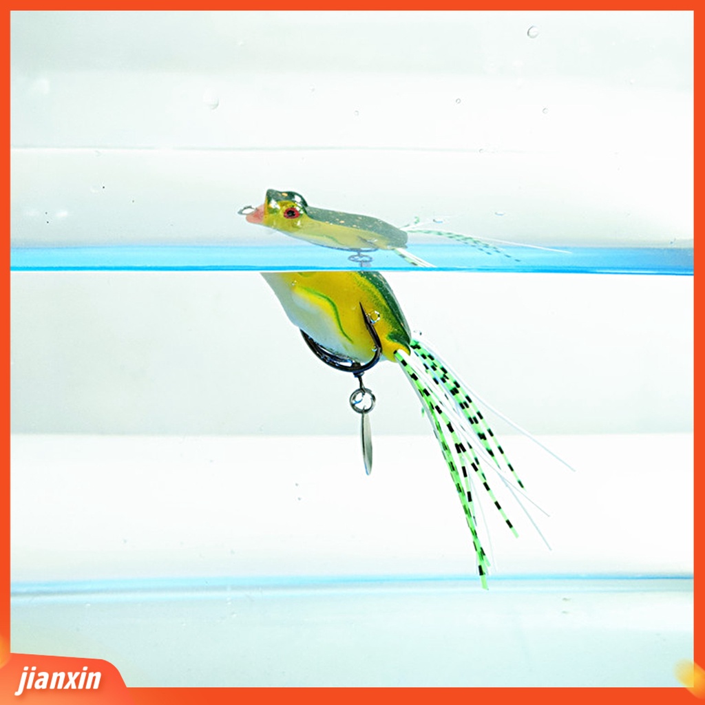 (In Stock) 4cm /7.5g Umpan Pancing Kait Ganda Dengan Jumbai Spinner Payet Berongga Simulasi Pengecoran Panjang Buatan PVC Lembut Snakehead Frog Bait Perlengkapan Memancing