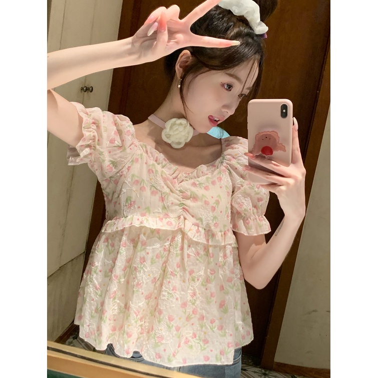 motif bunga bunga blus wanita lengan pendek atasan pendek wanita