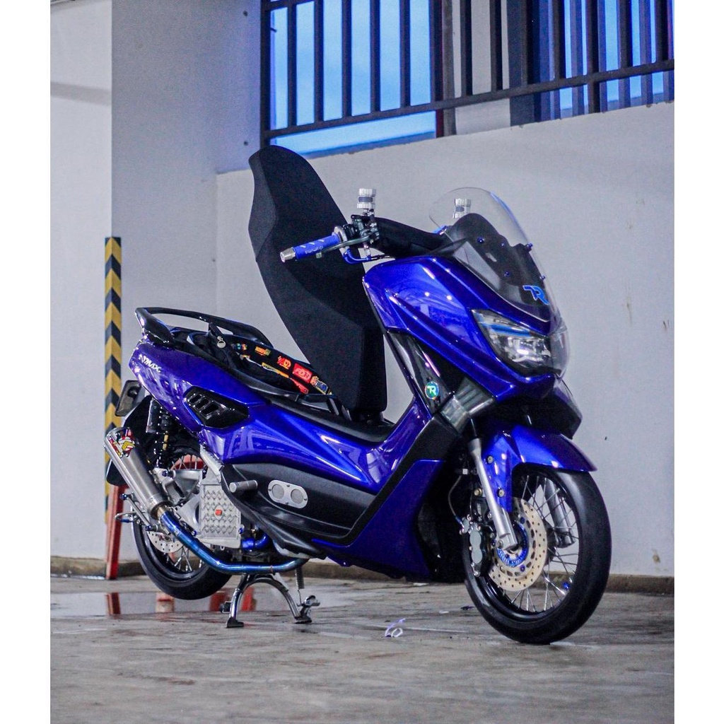 SKOTLET STIKER MOTOR BIRU TUA METALIK CANDY SKOTLET BIRU CANDY SCOTLITE BLUE CANDY STIKER MOTOR BIRU