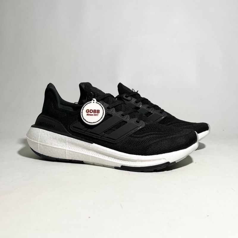 Ultraboost 23 2023 Light Coreblack Blackwhite Vs