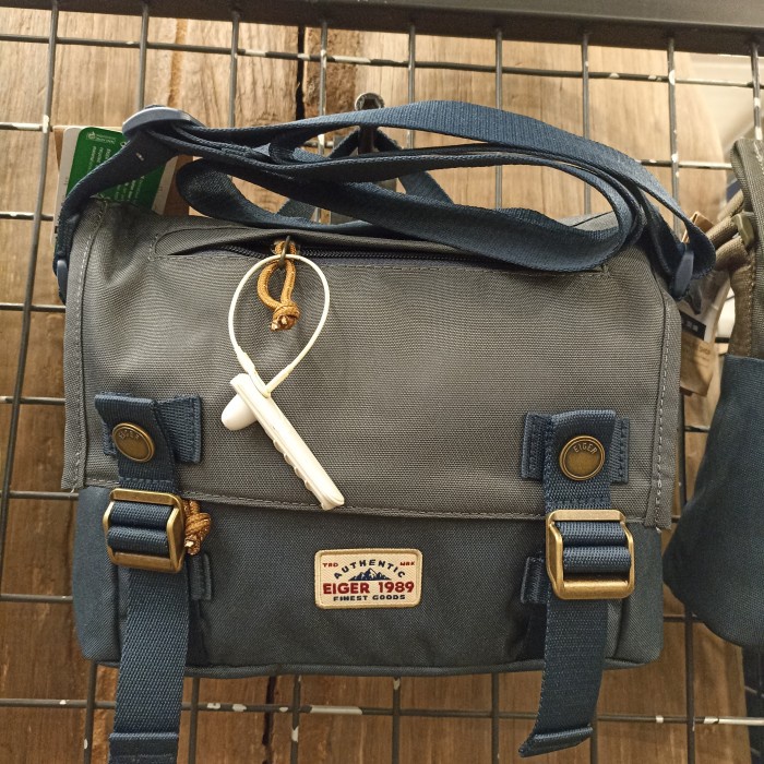 Tas Eiger Selempang WANDERER SHOULDER 5L Bag 91000 8756 Original Cowok