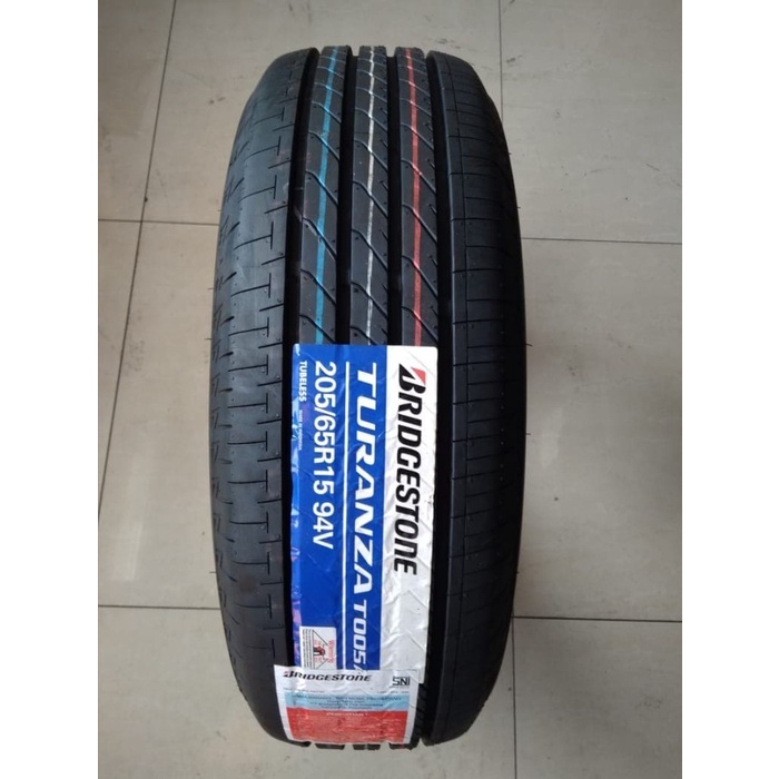 205 65 R15 - Bridgestone Turanza T005A ukuran 205/65 R15 - Ban Mobil Innova Panther