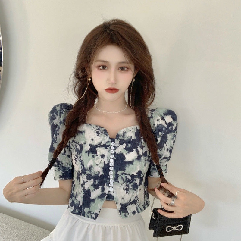 Sheing Retro blus Lengan Pendek  Musim Panas Baru Desain Niche Temperamen Puff Lengan Pendek Top Wan