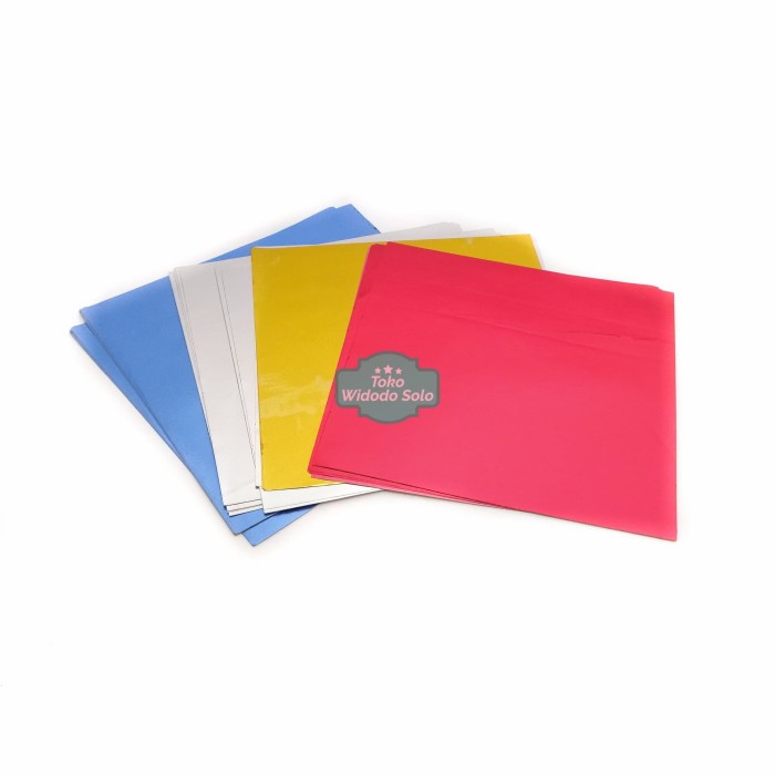 

Kertas Lipat Glossy 1 Sisi 16x16cm Origami 1 Pack