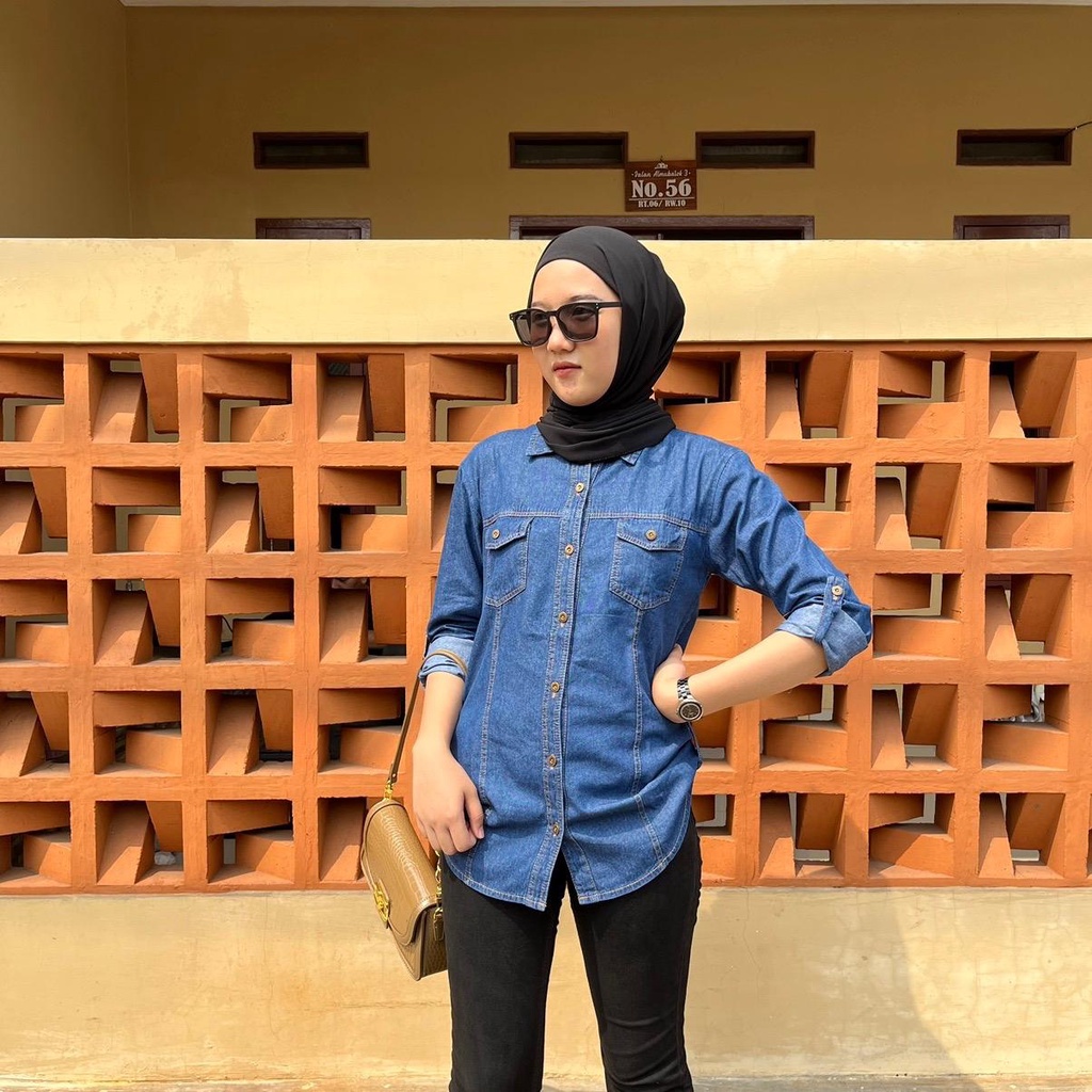 D3W SISTERJEANS - Kemeja Jeans Wanita Atasan Terbaru Bahan Tebal dan Lembut Premium Quality [NAURA]
