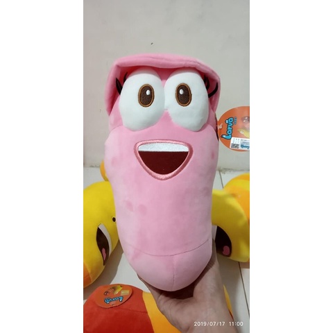 BONEKA PLUSH LARVA PINK  UKURAN 35CM - kuning 18