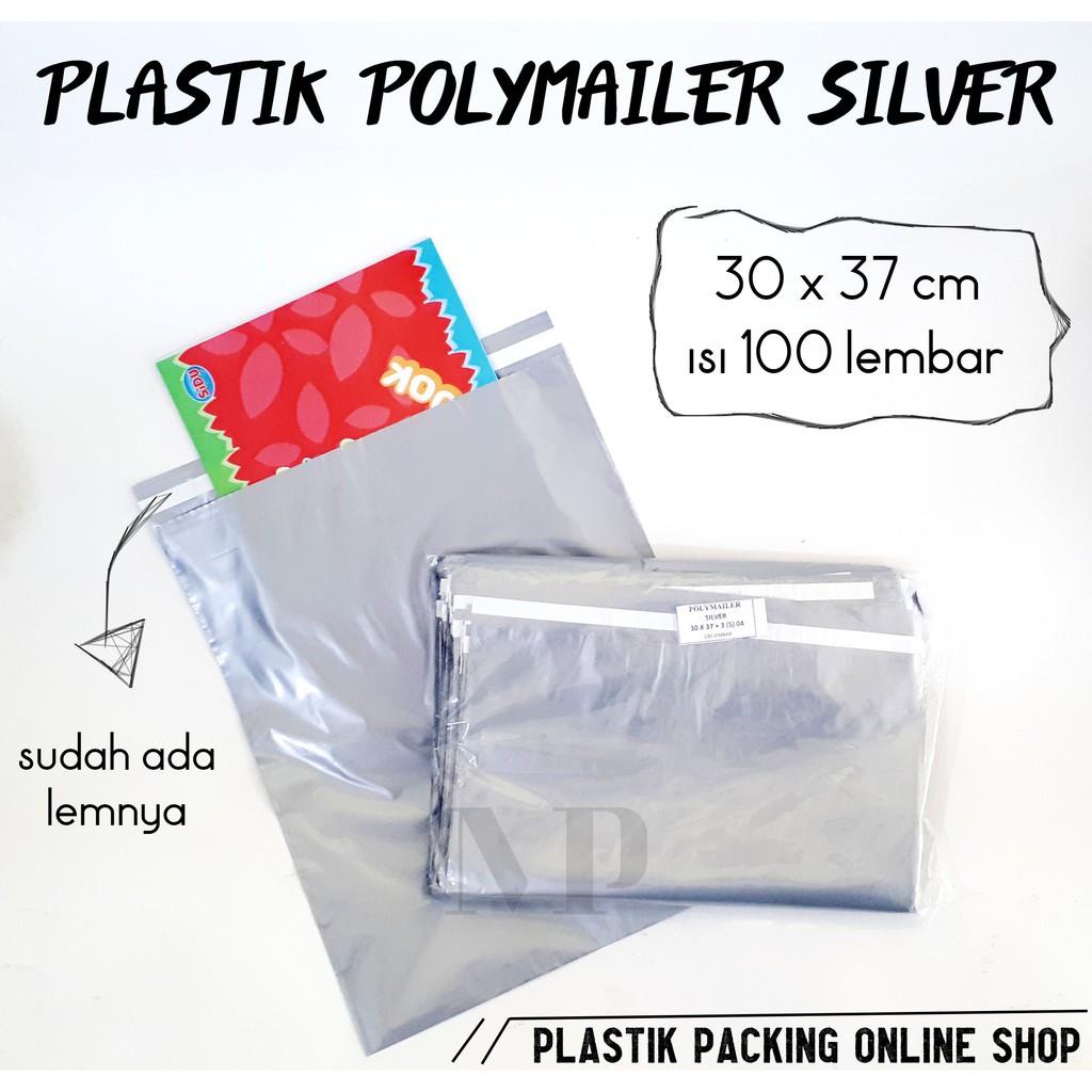 

Plastik Polymailer Silver 30 x 37 cm isi 100 pcs Packing Online Shop Kantong Lem Seal Amplop Glossy
