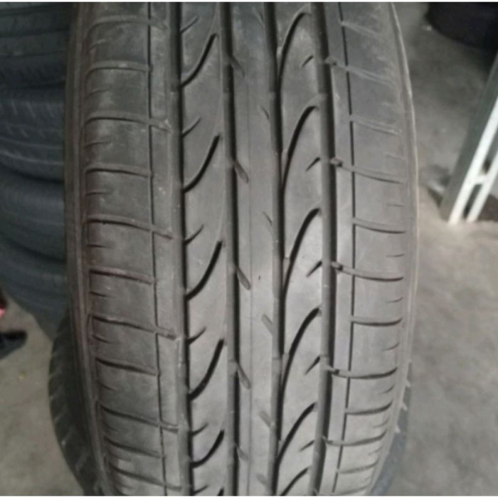 Ban Mobil Copotan Merek Bridgestone Ukuran 215 60 R17 Second Seken