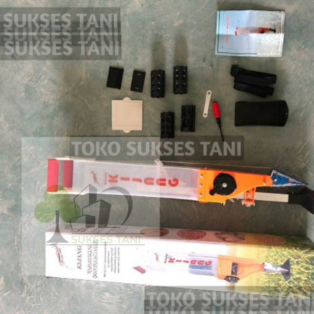 Alat Tanam Jagung Tancap "KIJANG"