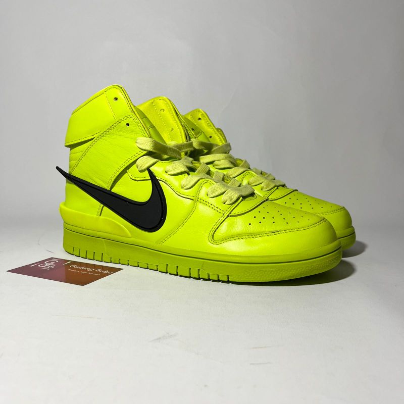 Sneakers Dunk High x AMBUSH Dunk High Ambush Lime Green Flash Lime Sepatu Vv2