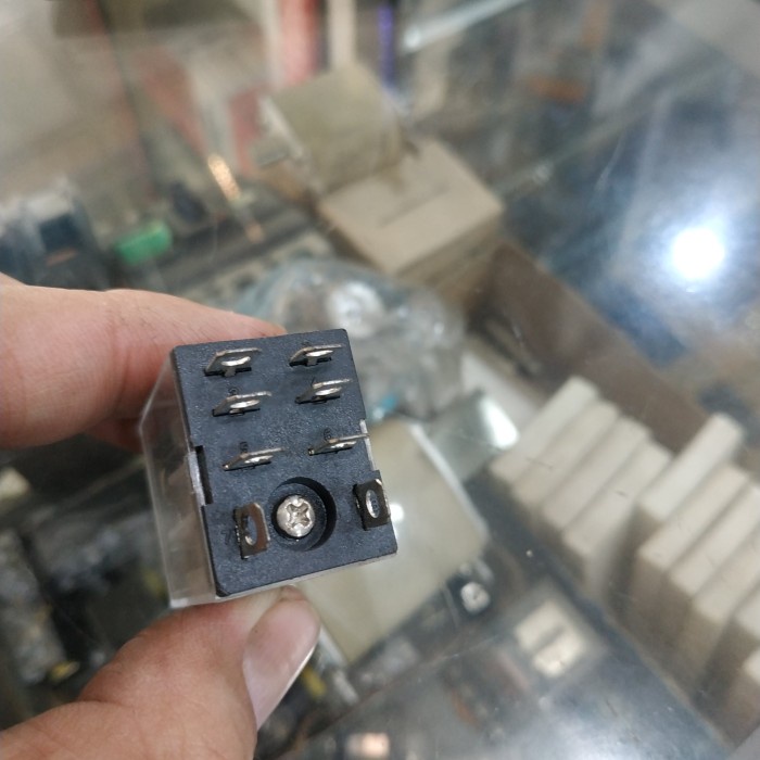 ✨Murah✨ -Relay omron ly2n/ly2 12vdc,24vdc, 220vac 8 kaki - 220vac