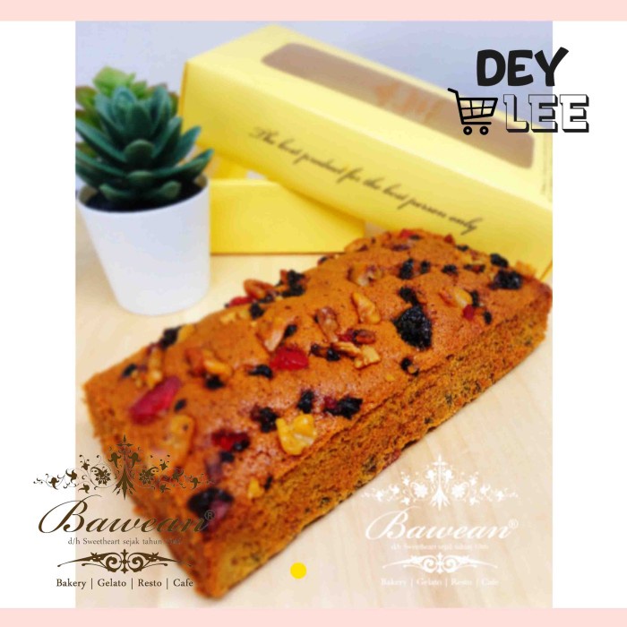 

BAWEAN SWEETHEART Chilled Japanese Fruit Cake Bandung