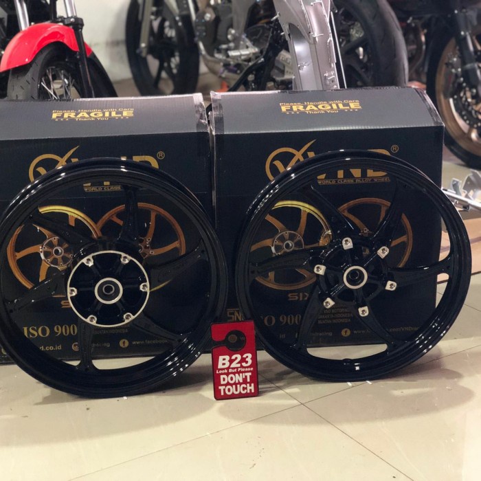 Velg vnd ninja r rr ring 17 lebar 215 300 racing new model oz pnp item
