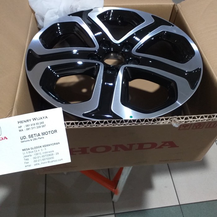 Velg Ban Roda Mobil Honda HRV Facelift tipe E