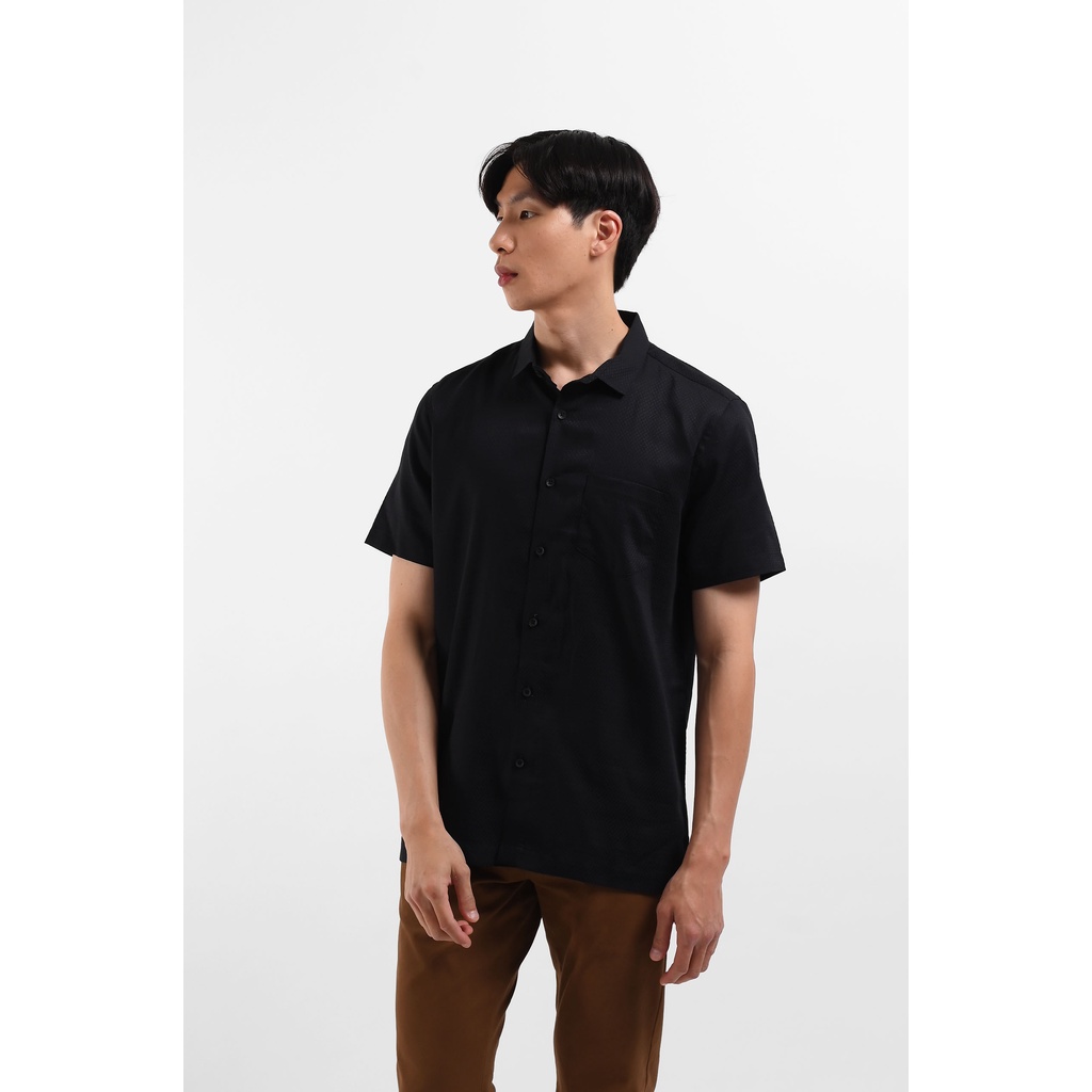 MANZONE Kemeja Pria Lengan Pendek  WALT 01-BK - BLACK