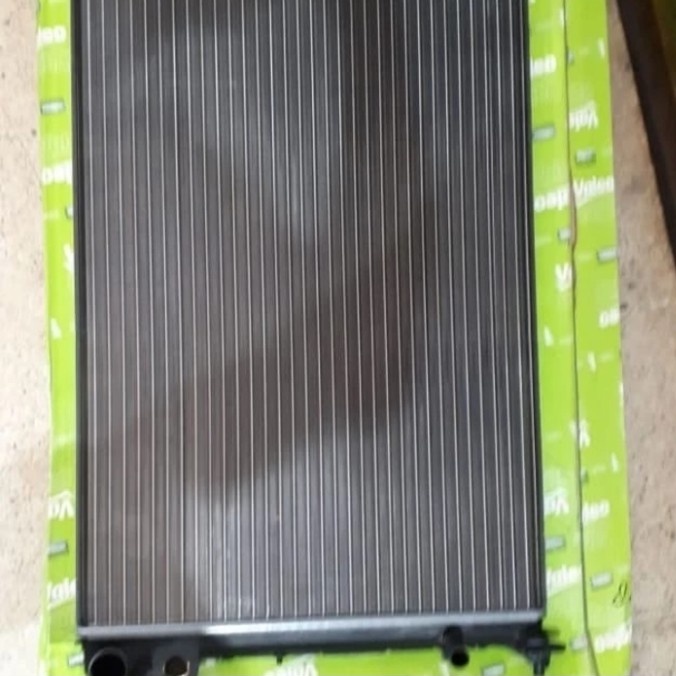 Radiator Peugeot 307 SW Matic 2000cc merk Valeo