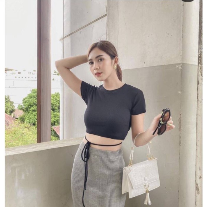 Crop Top Silang Wanita Baju Wanita Korean Style Crop Top Tali Premium - Black, All Size