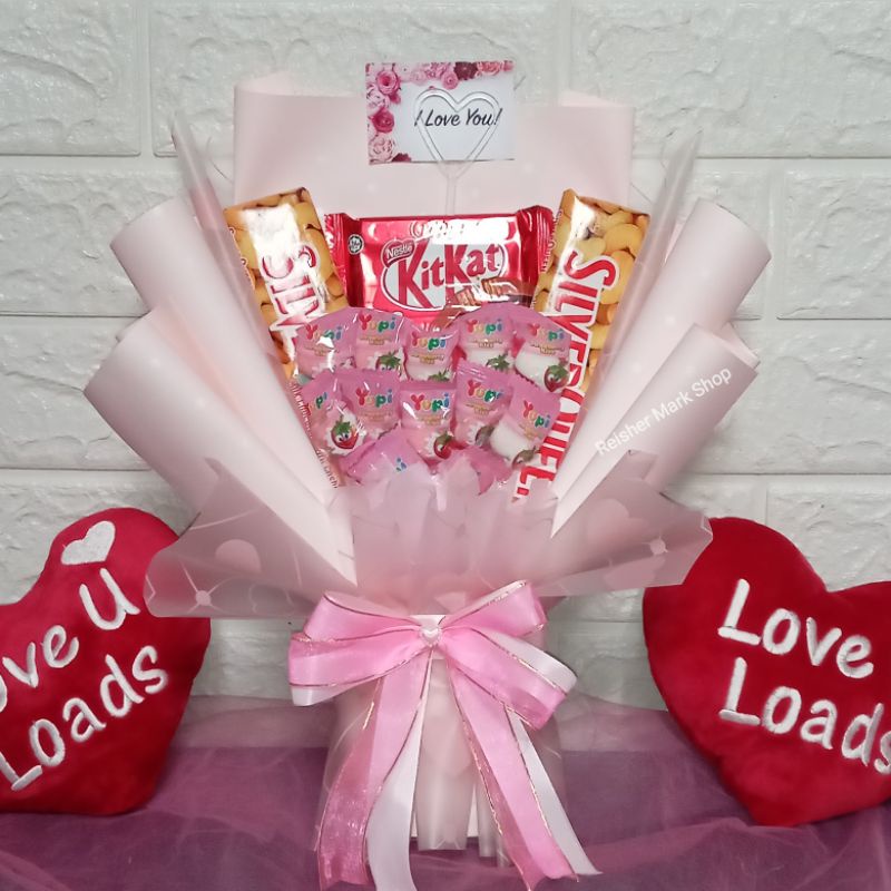 

Buket Coklat Silverqueen KitKat + Yupi Love - Kado Gift Hadiah birthday wisuda anniversary valentine dll