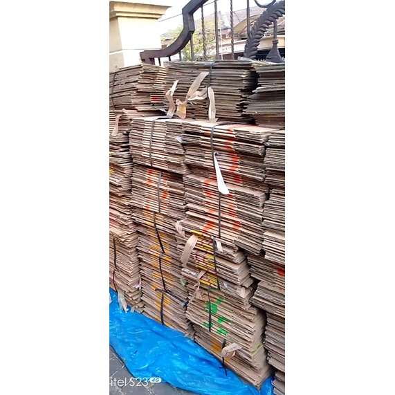 

Kardus Minyak Goreng Tebal Bersih 2ply