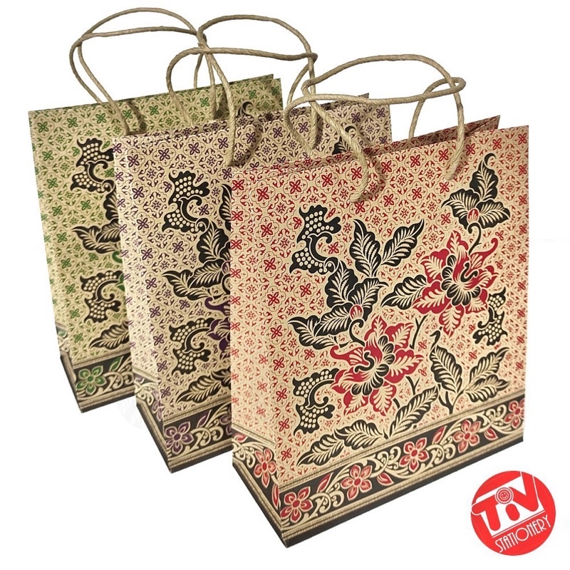 

(COD) Tas Kraft Paper Bag Batik Kecil / Tas Batik / Tas Plakat Pelakat / Paper Bag Batik / Paperbag Batik / Tas Kado - analla padang)