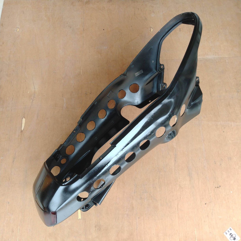 COVER BODI BELAKANG KAZE R ORIGINAL COPOTAN