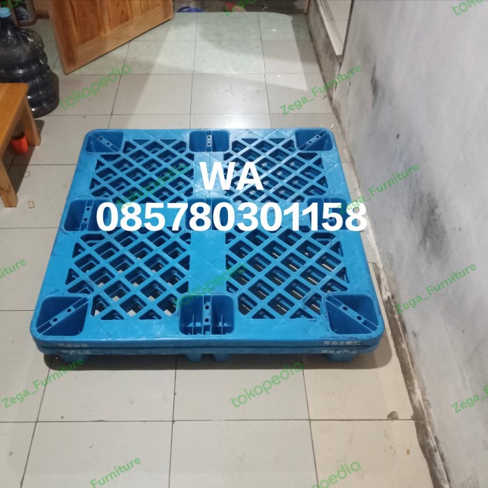 

[BL-0264] paling laris Palet plastik bekas 105x105x12 cm khusus cargo