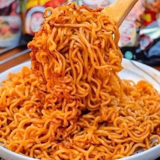 

MIE GORENG EXTRA PEDAS MI GORENG SIAP SAJI ORIGINAL