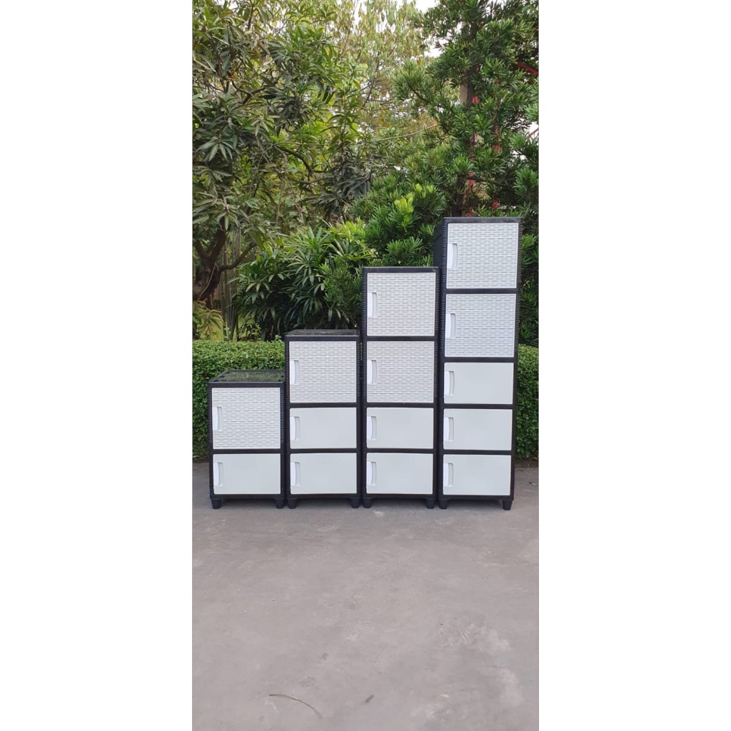 Tahan Lama Akako - Lemari Pakaian Plastik Akako Swing Jumbo Catur Mix Susun 2, 3, 4 & 5