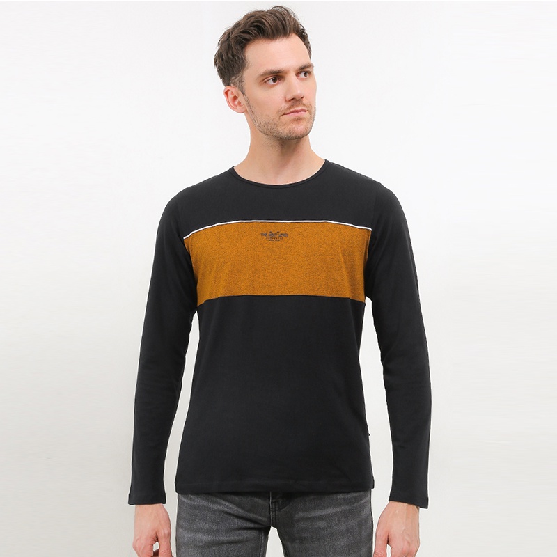 Cressida The Next Level - Kaos T-shirt Longsleeve Slim Black - B010H