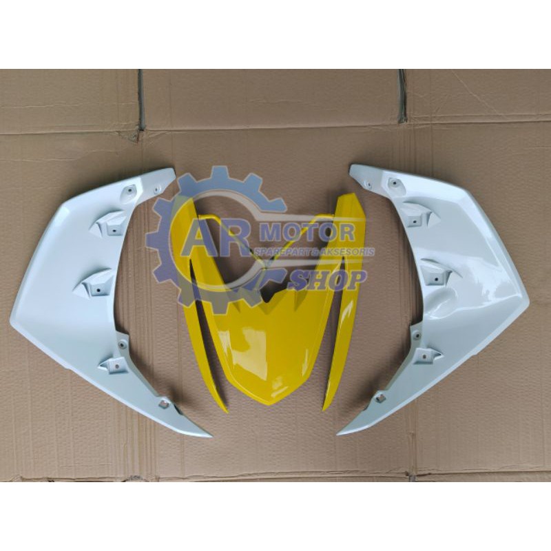TAMENG DAN SAYAP BAWAH MIO M3 / MIO Z KUNING PUTIH