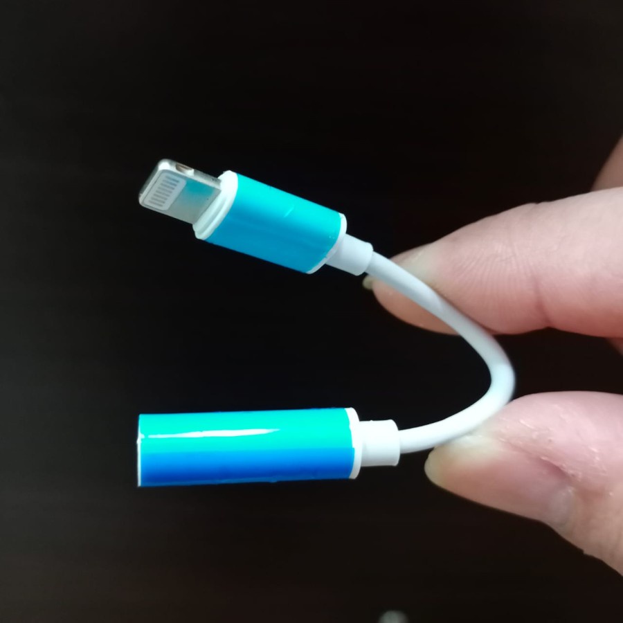 Adapter Converter Audio Jack 3.5 mm to Lightning