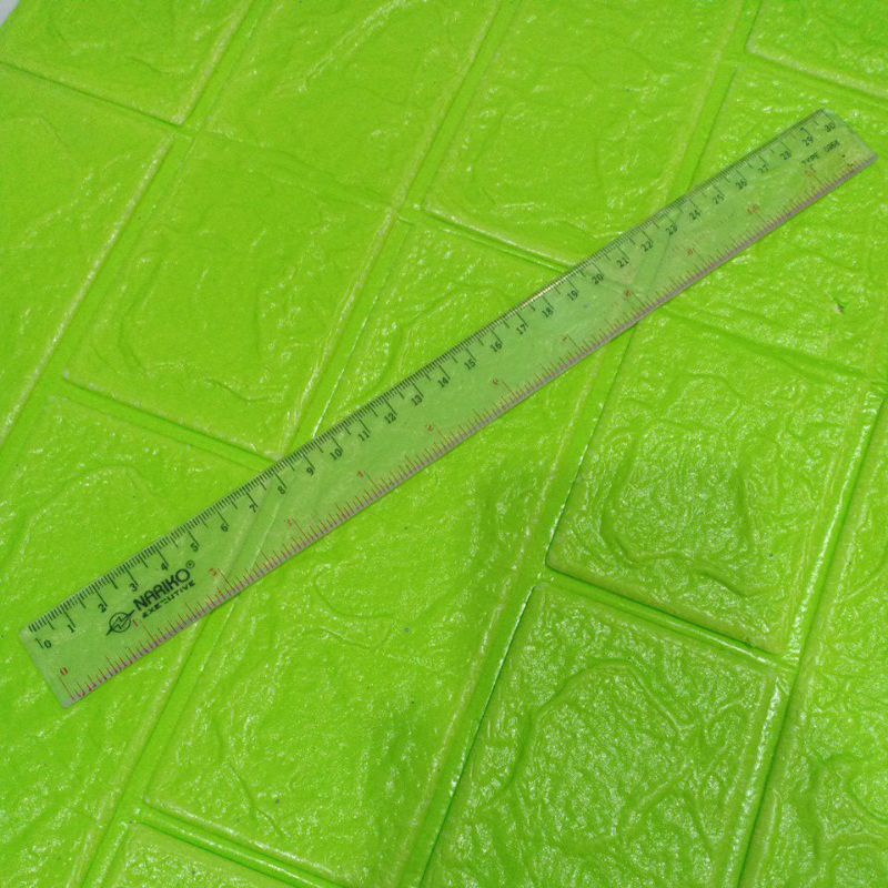 

NARIKO STRAIGHT RULER NARIKO PENGGARIS 30CM ISI 24 PCS