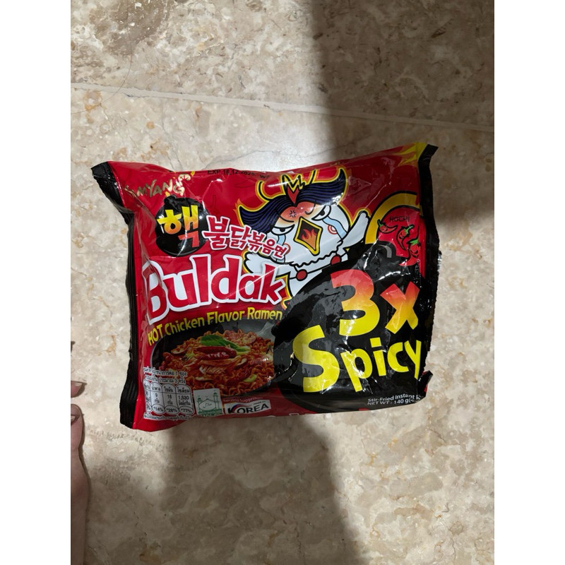 

SAMYANG 3X SPICY EXTRA HOT PEDAS KOREA