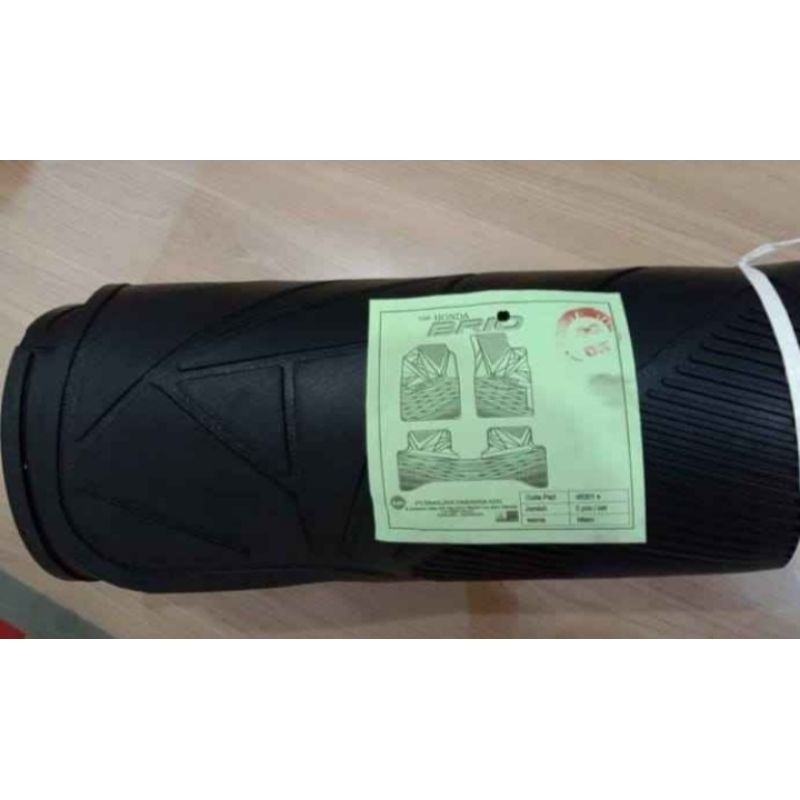 Karpet Karet Lantai Mobil Brio Lama