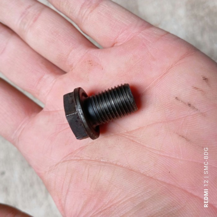 Baut baud flywheel roda gila Hyundai accent verna, Avega Matic AT ori