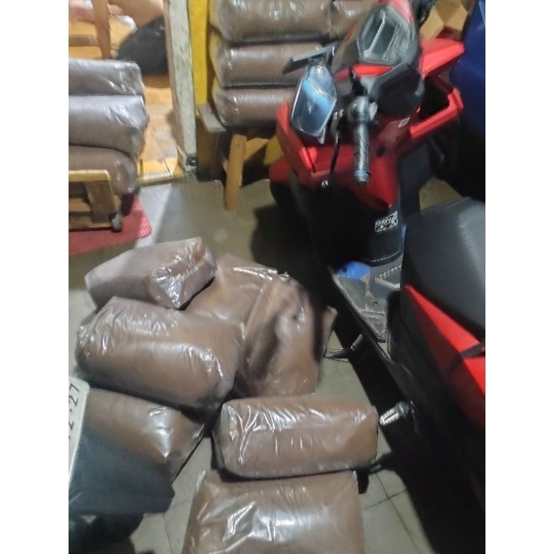 

TERLARIS KOPI POLOS 1KG WANGI DAN MANTAP COCOK UNTUK WARKOP YANG BARU MULAI USAHA WARUNG KOPI MAUPUN KOPI BUBUKAN