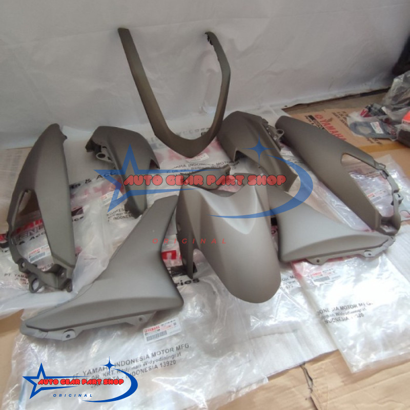 Cover full body halus set Nmax abu abu 2017-2018 original ygp