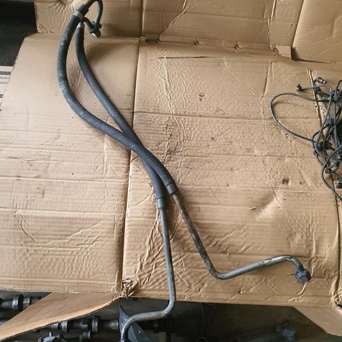 sepasang selang oil cooler W123  OM616 240D W123 W115