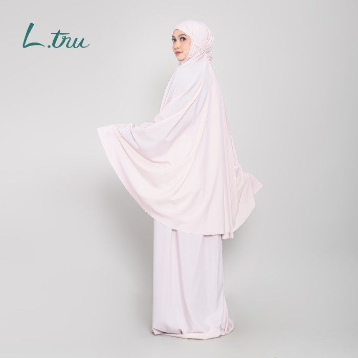 L-tru - Mukena Travel 2-Piece Leaf Cut Finish | Mukena Traveling - Pale Peach JS