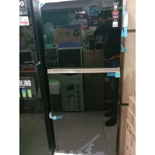 Kulkas POLYTRON  2 Pintu Belleza Jumbo 220 Liter PRW 23MNX