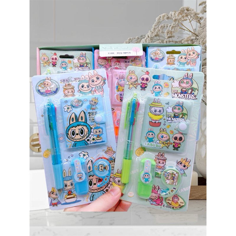 

ACEH.BRO 119348 4 in 1 set stationery paket alat tulis pulpen 4 warna buku notebook diary stabilo isolatip halloween hadiah
