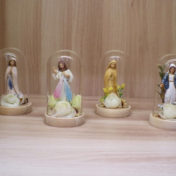 Hiasan Glass Dome Classic Patung Bunda Maria Yesus Dekorasi Rohani HAT