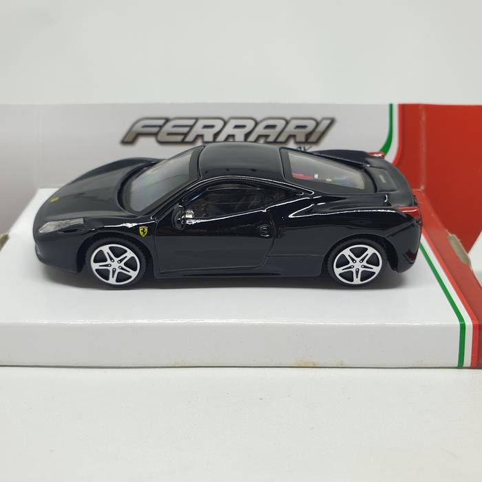 MAXX Diecast Ferrari 458 Italia Burago 1:43